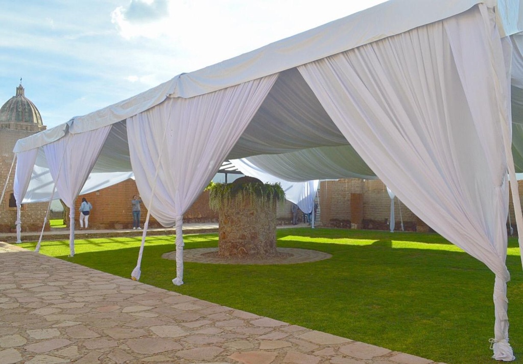 Carpa Alta 18x24 Cielo Plisado Blanco o Negro