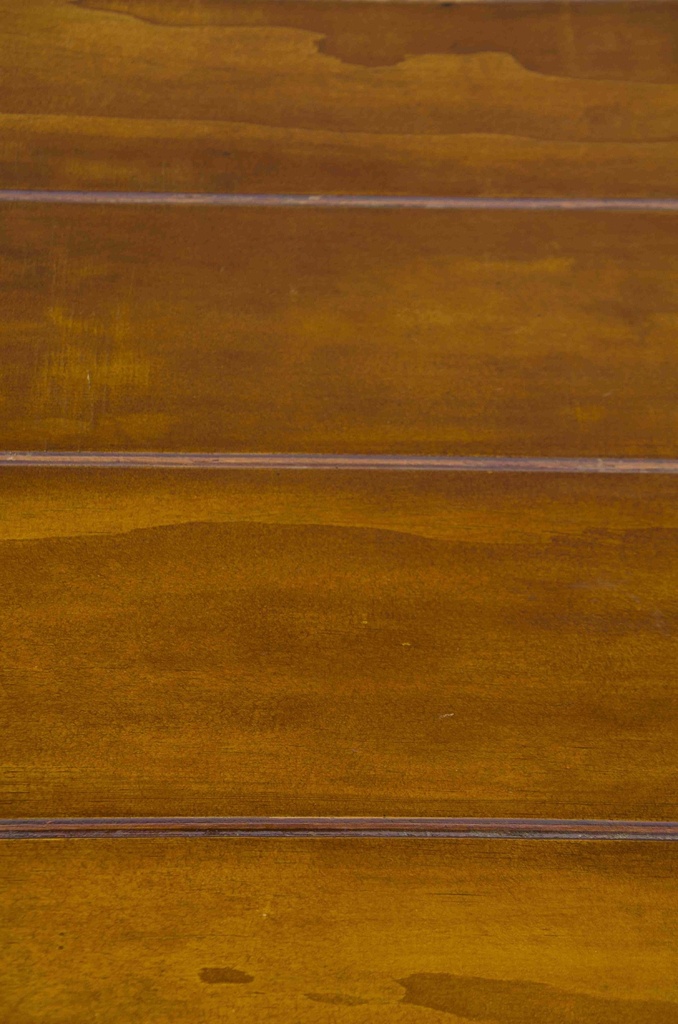 Mesa Redonda de Madera