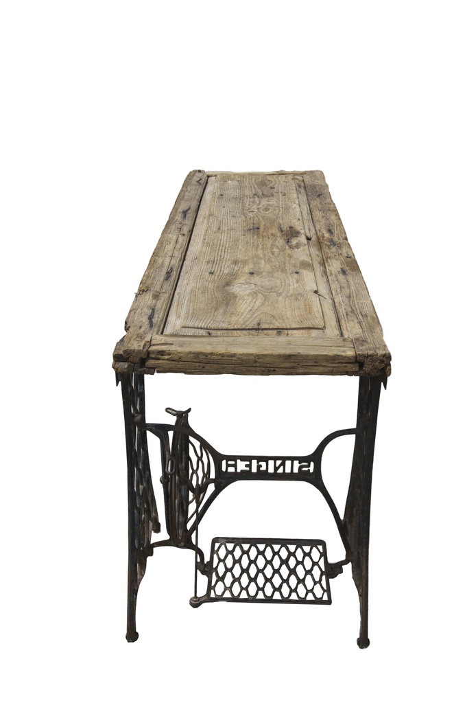 Mesa Puerta Vieja