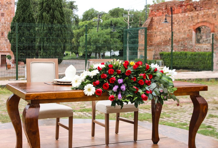 Mesa de Madera Nogal